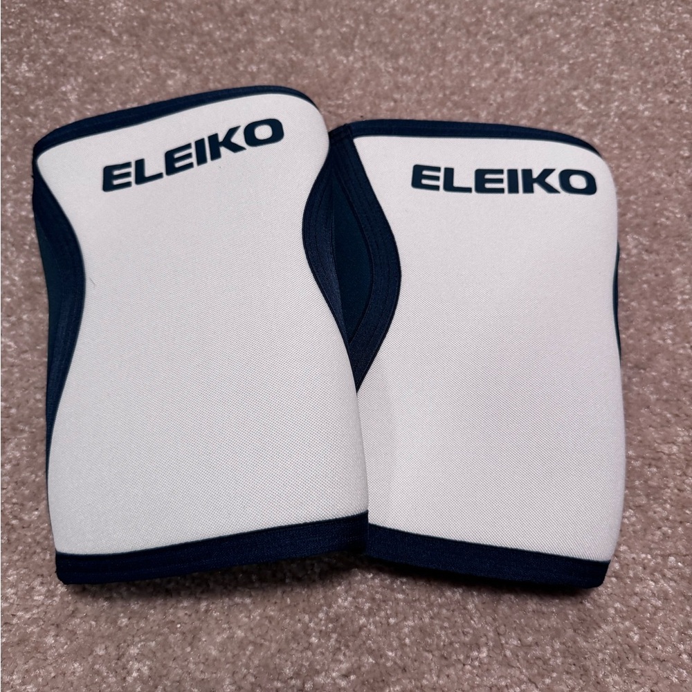 Eleiko 7mm knee sleeve